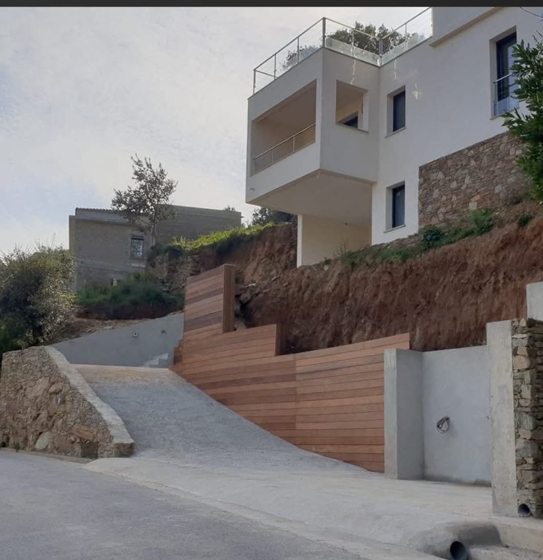 Villa contemporaine — Calvi